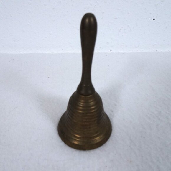 Vintage Solid Brass Hand Bell 4 Inches Great Patina Nice Ring Dinner Front Desk - Picture 3 of 7